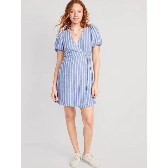 Old Navy Striped Wrap Dress - Picture 1 of 3